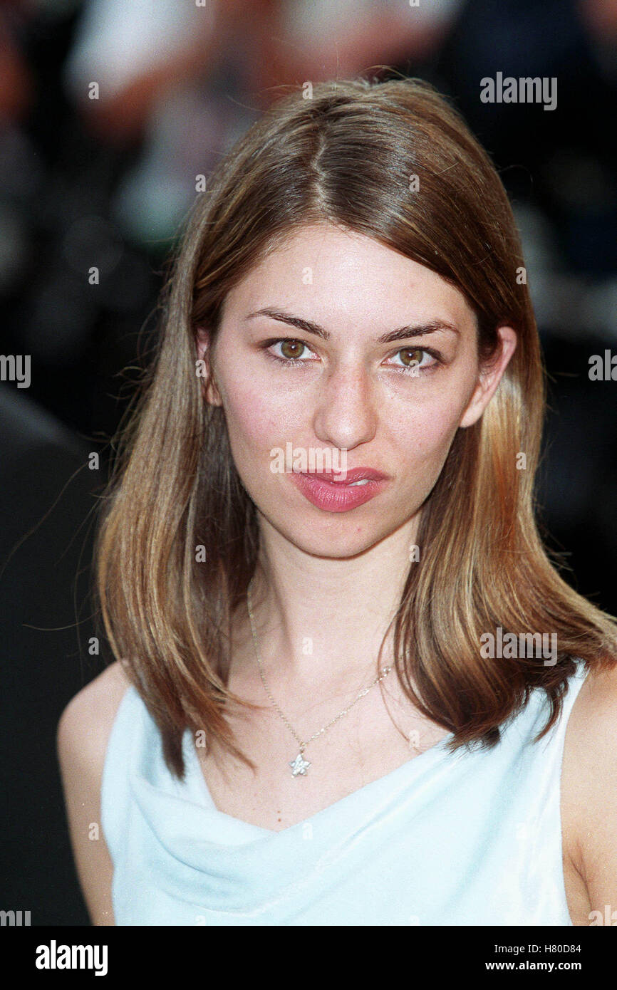 2,650 Sofia Coppola And Portrait Stock Photos, High-Res Pictures, and  Images - Getty Images