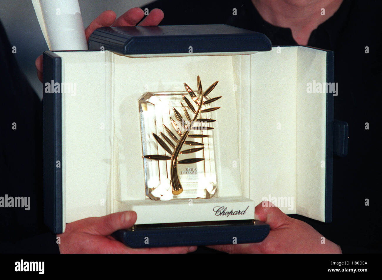 PALME D'OR AWARD CANNES  26 May 1999 Stock Photo