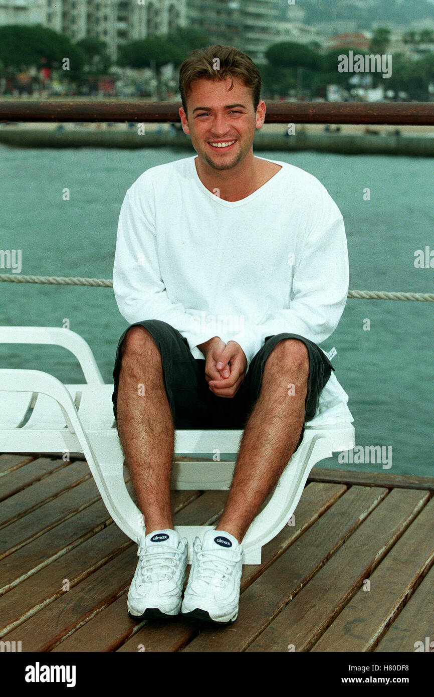 PAUL NICHOLLS . 26 May 1999 Stock Photo - Alamy