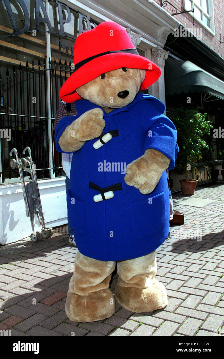 Paddington bear hires stock photography and images Alamy