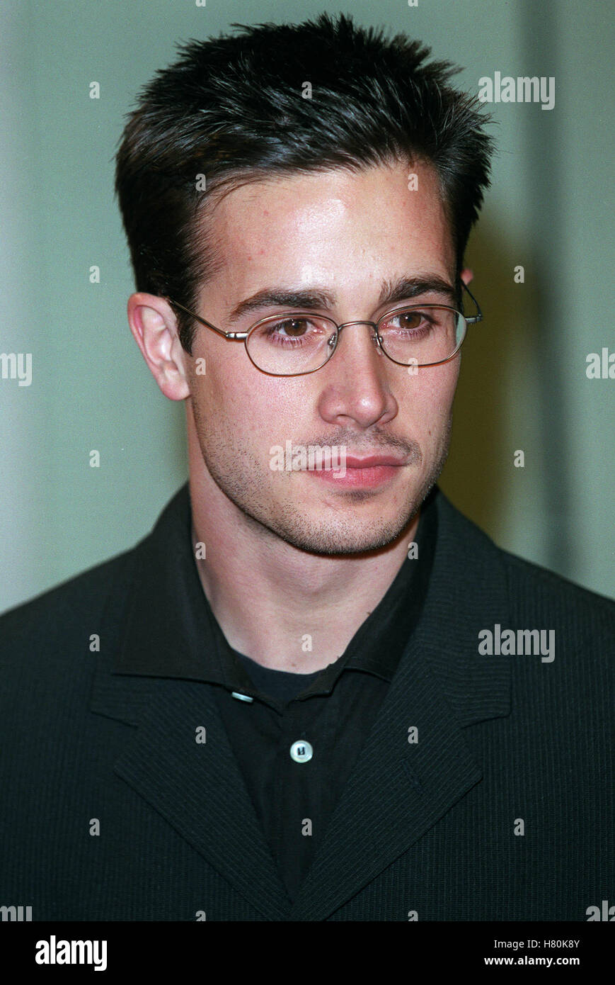 FREDDIE PRINZE JR 17 December 1999 Stock Photo Alamy