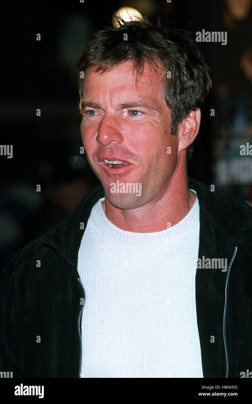 DENNIS QUAID LOS ANGELES USA 16 December 1999 Stock Photo - Alamy