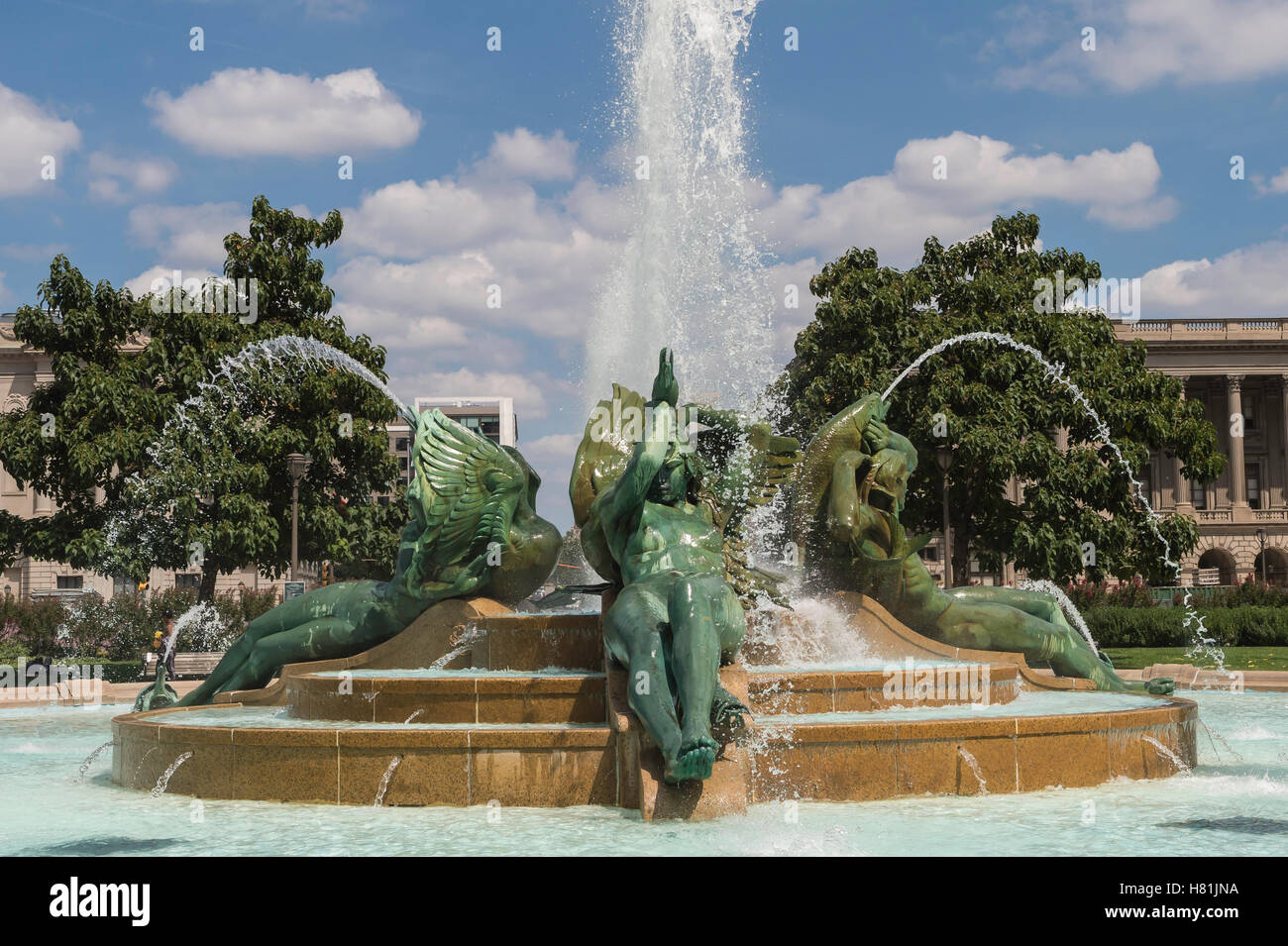 Swann Fountain with sculptures by Alexander Stirling Calder, Logan Circle, Philadelphia, Pennsylvania, USA Stock Photo