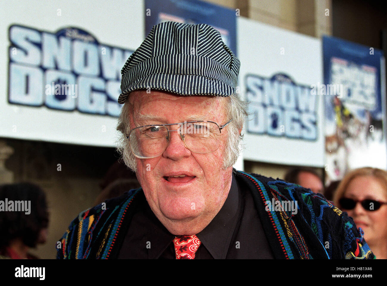 M. EMMET WALSH 'SNOW DOGS' FILM PREMIERE EL CAPITAN THEATRE LA USA 13 January 2002 Stock Photo