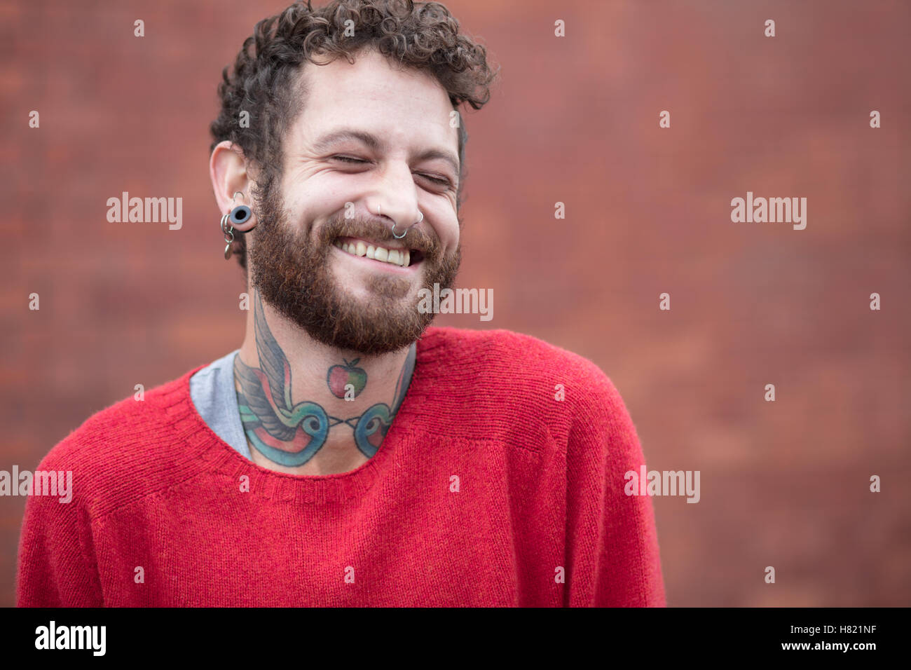 Male gay face facial hi-res stock photography and images - Alamy