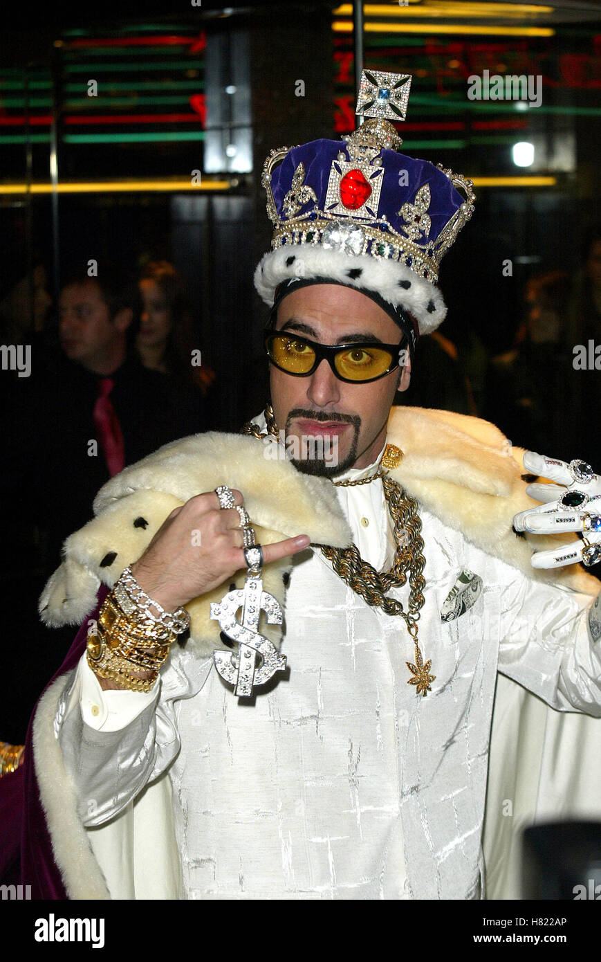 ALI G "ALI G IN DA HOUSE" PREMIER THE EMPIRE LEICESTER SQ LONDON ENGLAND 20 March 2002 Stock