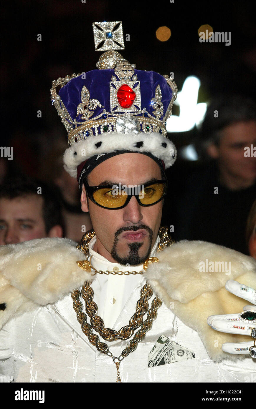 Ali g yellow hi-res stock photography and images - Alamy