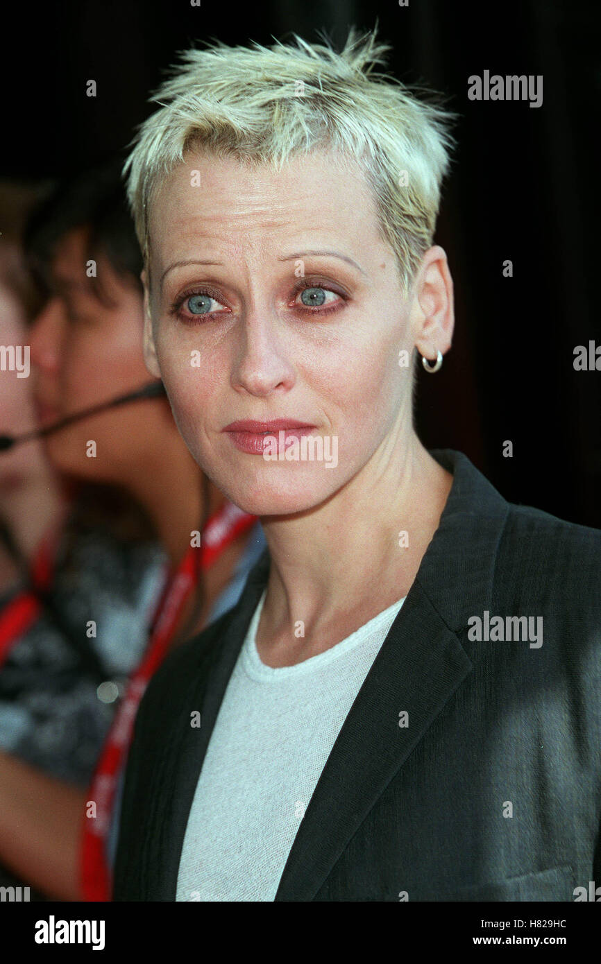 Pictures of lori petty