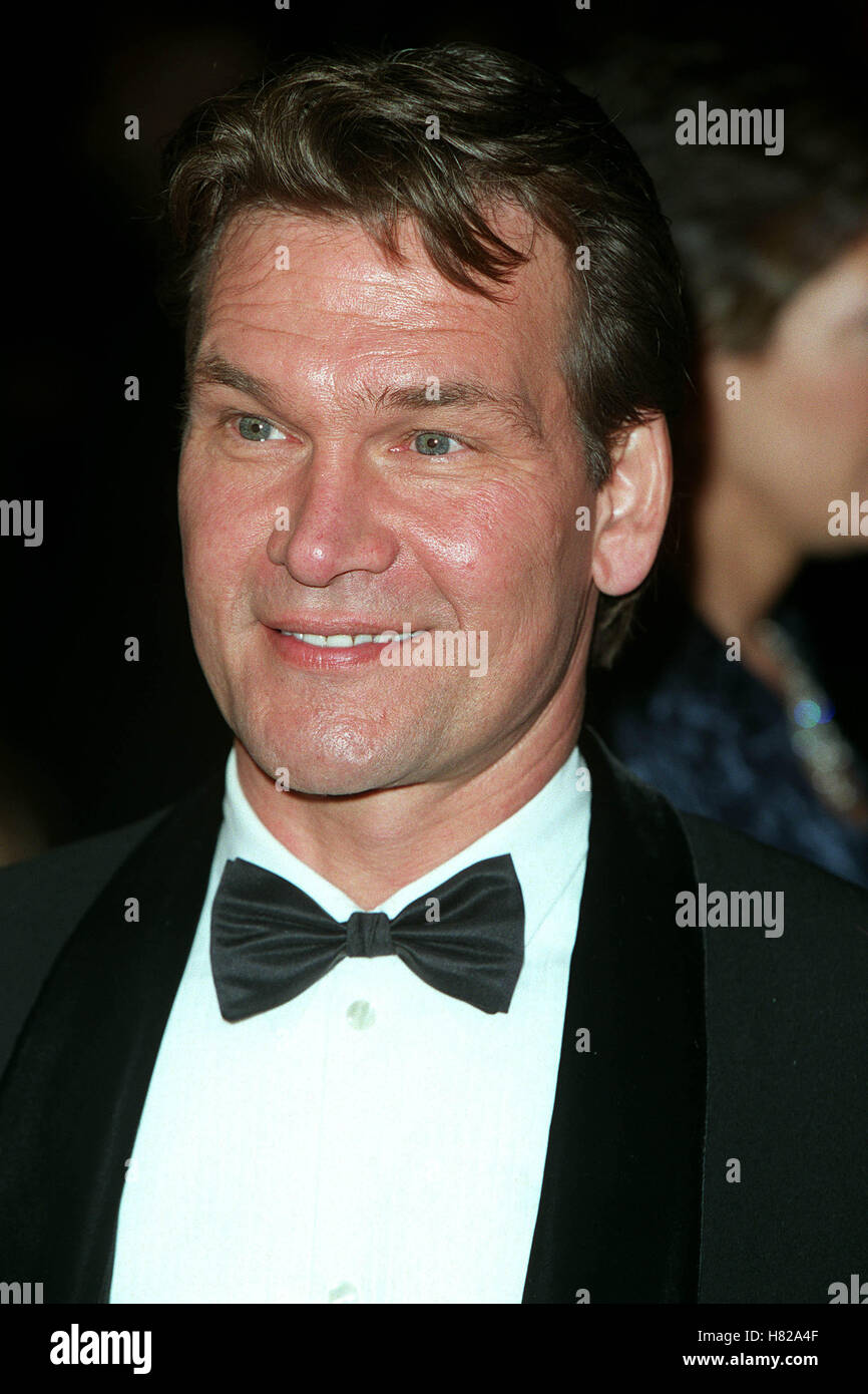 PATRICK SWAYZE LOS ANGELES USA 26 March 2000 Stock Photo - Alamy