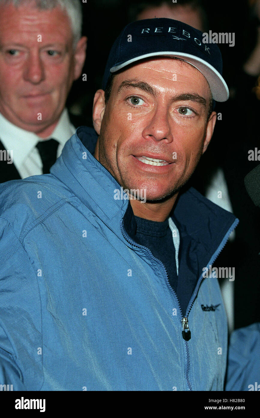 JEAN-CLAUDE VAN DAMME 23 May 2000 Stock Photo - Alamy