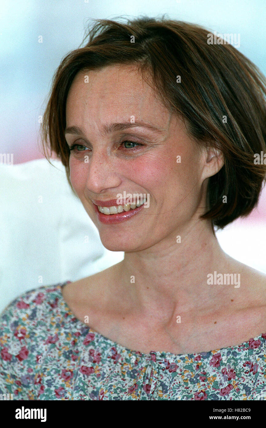 KRISTIN SCOTT THOMAS 10 May 2000 Stock Photo - Alamy