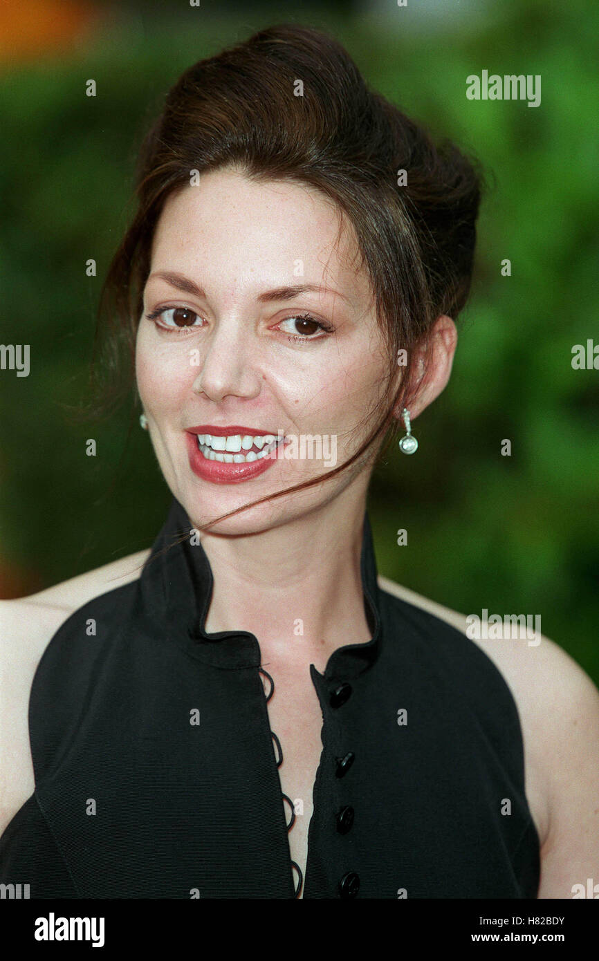 JOANNE WHALLEY  10 May 2000 Stock Photo