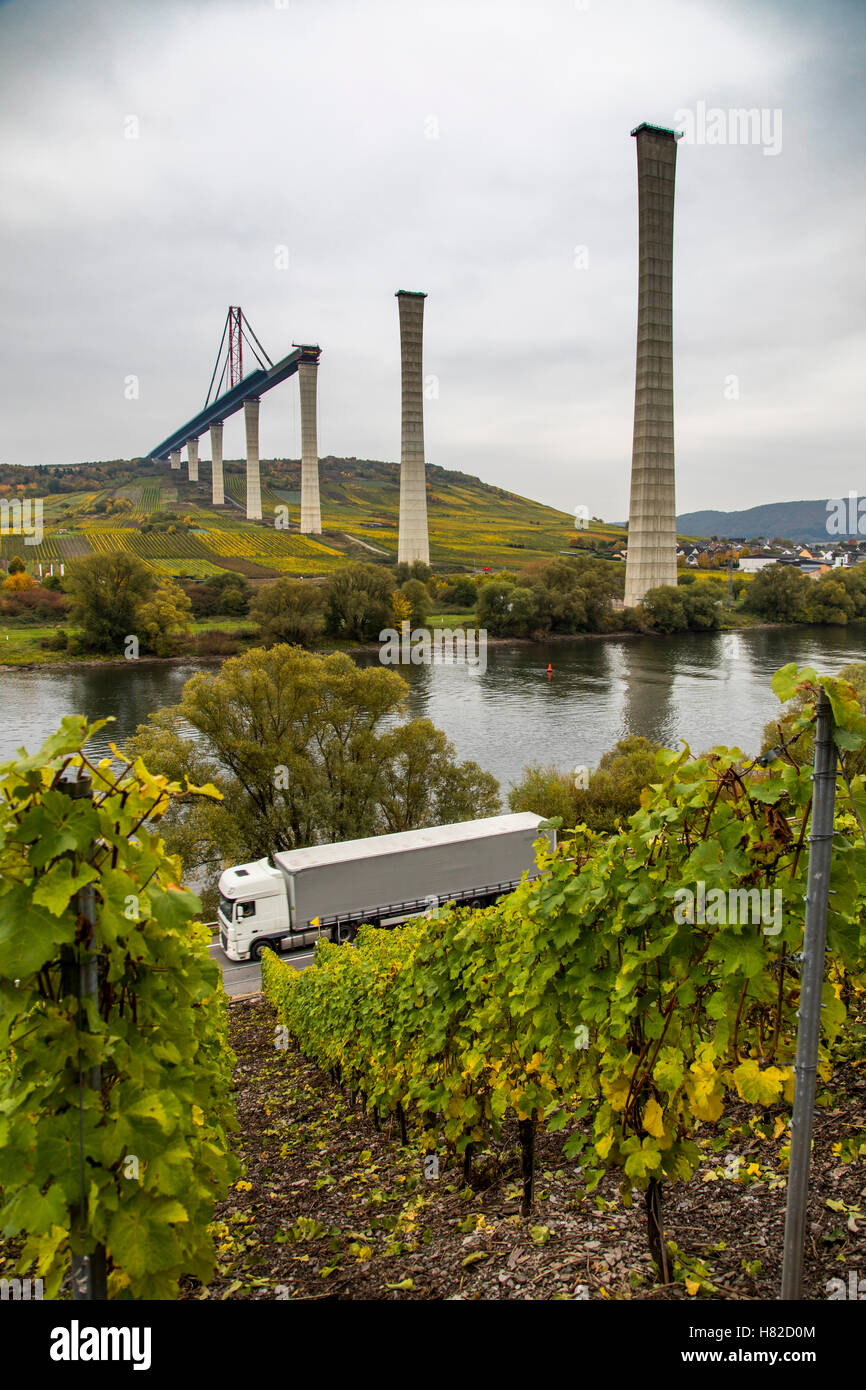 Construction site of the Moselle valley bridge, a street bridge over the Moselle river near the village of Zeltingen-Rachtig, Stock Photo