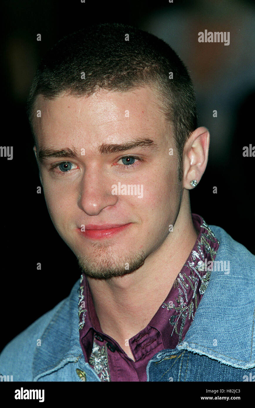 Justin timberlake 2002 hi-res stock photography and images - Alamy