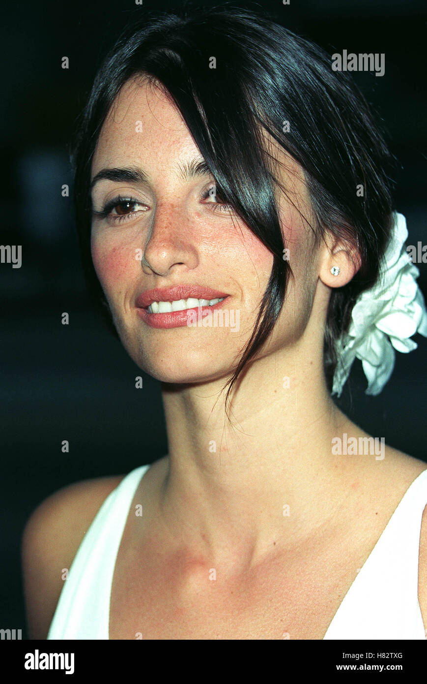 PENELOPE CRUZ "CAPTIAN CORELLI'S MANDOLIN"FP HOLLYWOOD LOS ANGELES USA