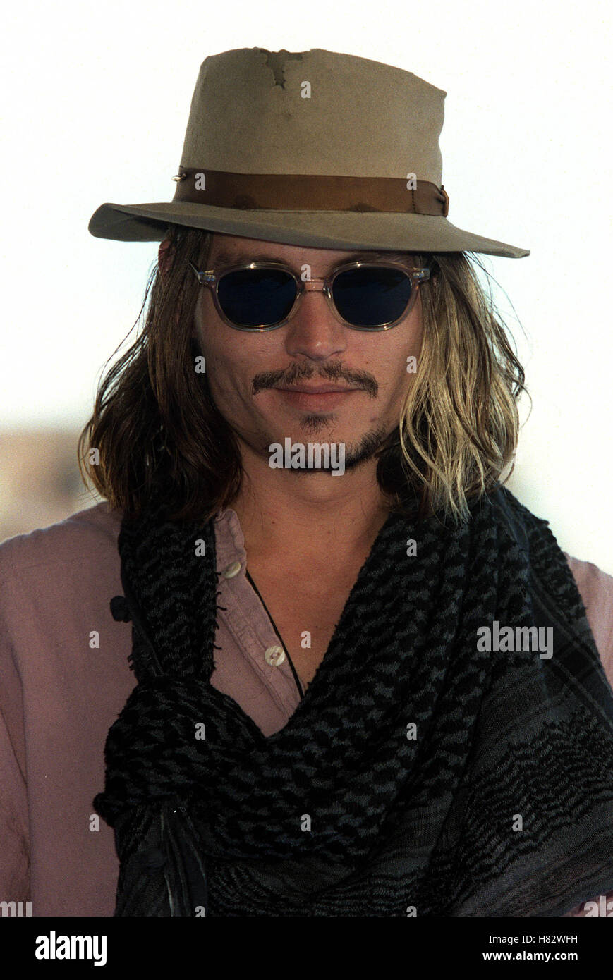JOHNNY DEPP DEAUVILLE FILM FESTIVAL 2001 DEAUVILLE FRANCE 04 September