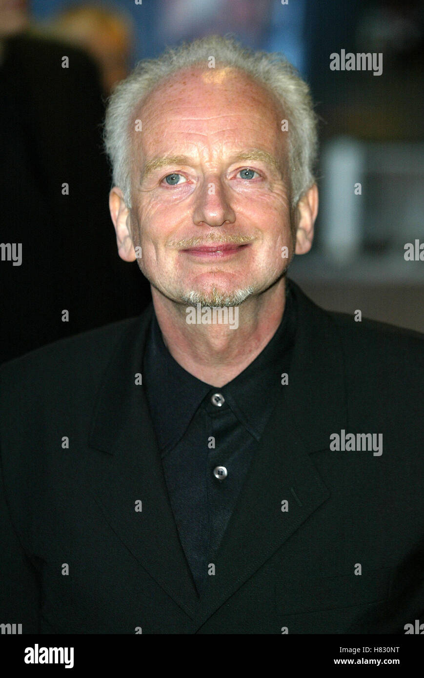 IAN MCDIARMID STAR WARS PREMIERE LONDON ODEON LEICESTER SQUARE LONDON ENGLAND 14 May 2002 Stock Photo