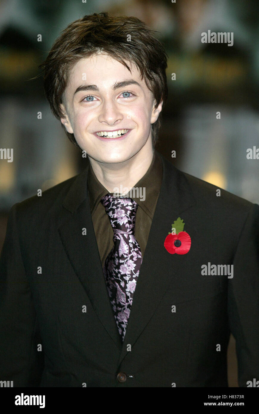 DANIEL RADCLIFFE HARRY POTTER PREMIER ODEON LEICESTER SQUARE LONDON ENGLAND 04 November 2002 Stock Photo