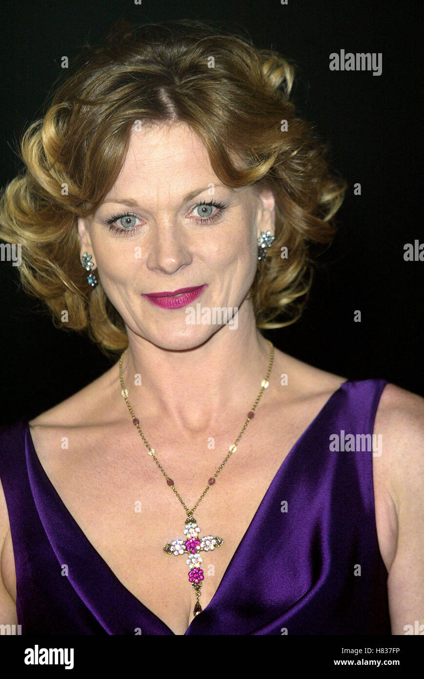 Discussion on this topic: Samantha Bond, samantha-bond/ Communication on this topic: Sonia Holm, samantha-bond/