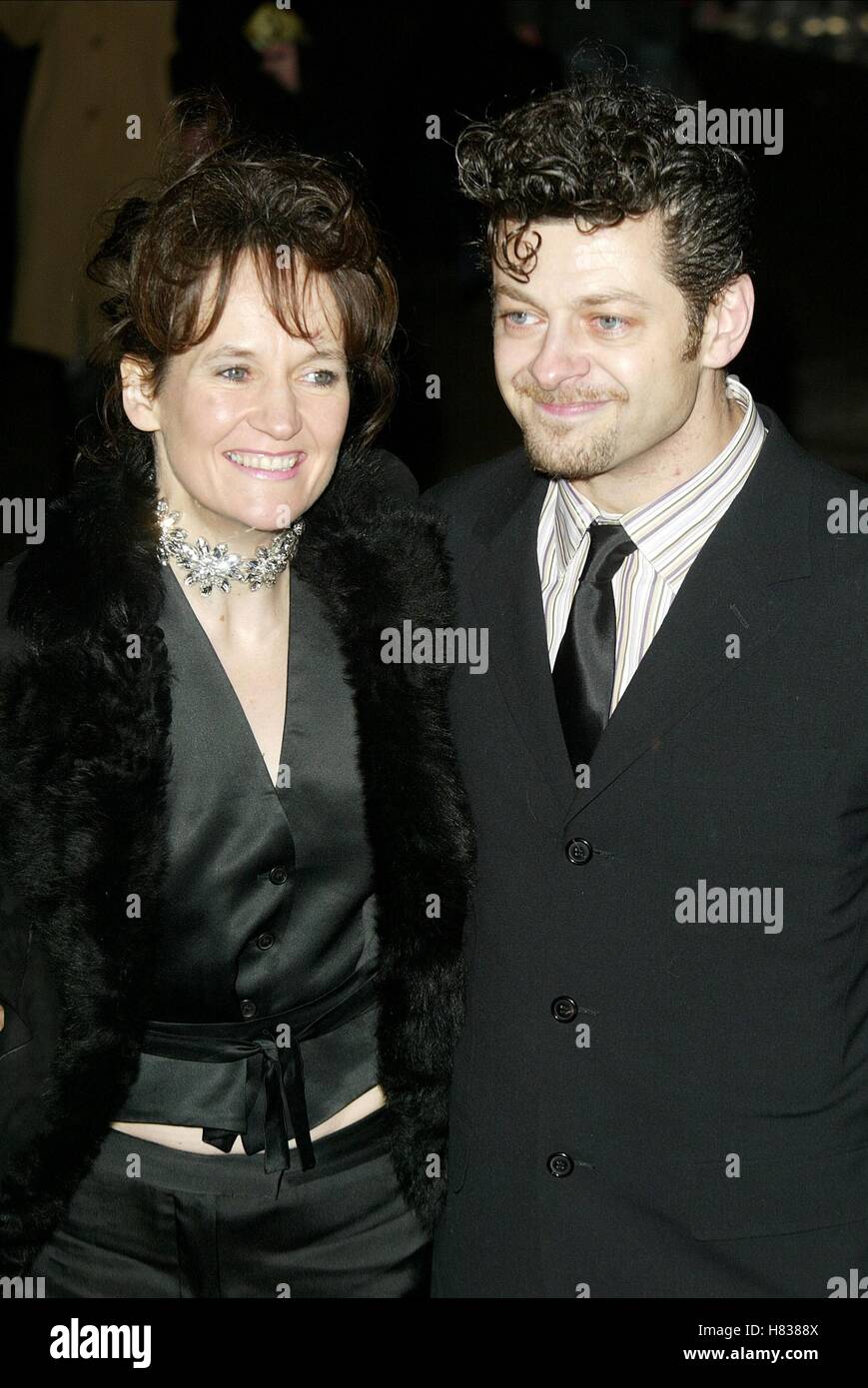 Andy serkis 2002 lord of the rings hires stock photography and images