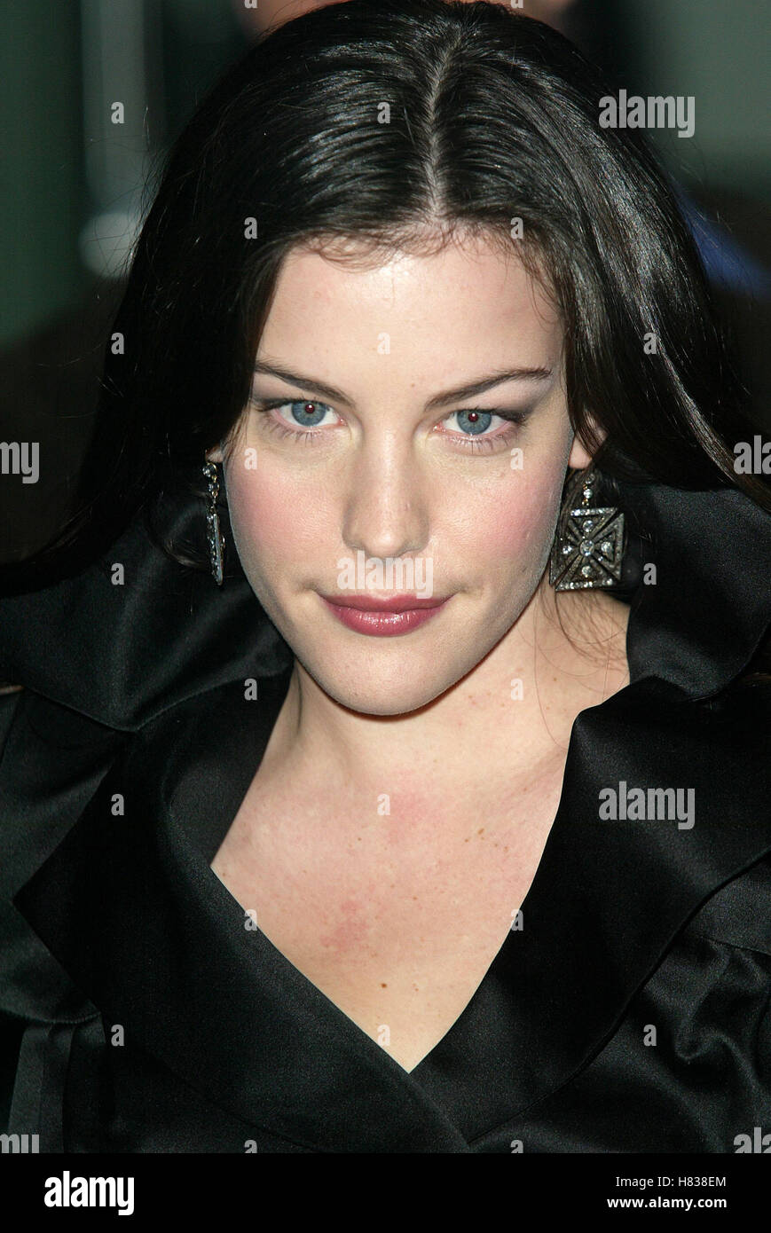 Liv tyler 2002 lord of the rings hi-res stock photography and images - Alamy