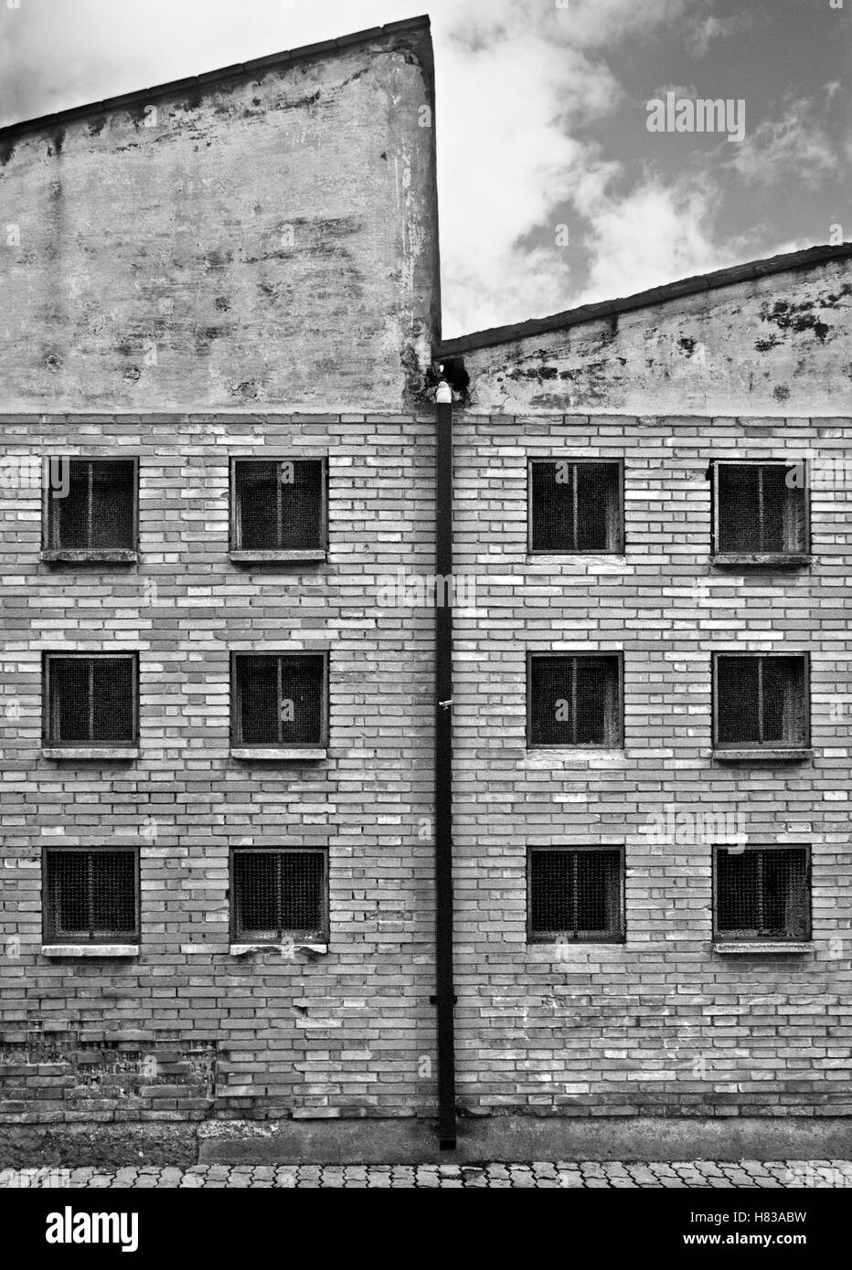 Houses with modern windows urban street, construction Stock Photo Alamy