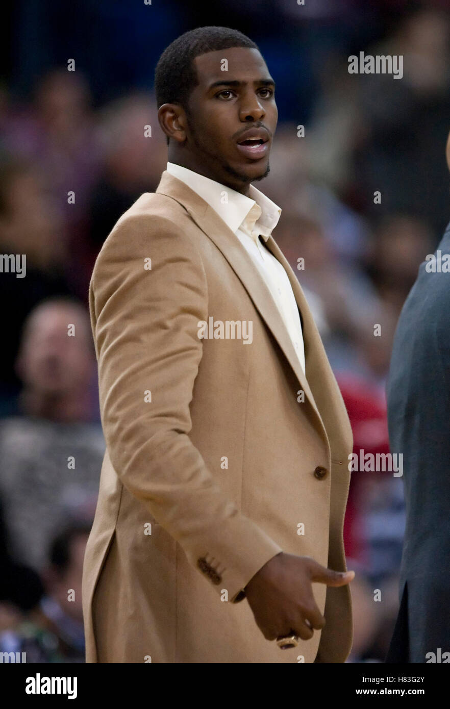 November 29, 2009; Sacramento, CA, USA;  New Orleans Hornets guard Chris Paul (3) during the fourth quarter against the Sacramento Kings at the ARCO Arena.  Sacramento defeated New Orleans 112-96. Stock Photo