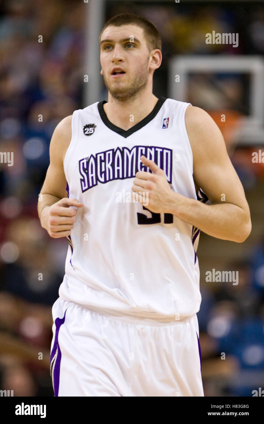 February 28, 2010; Sacramento, CA, USA; Sacramento Kings center Spencer  Hawes (31) during the second quarter against the Los Angeles Clippers at  the ARCO Arena. Sacramento defeated Los Angeles 97-92 Stock Photo - Alamy