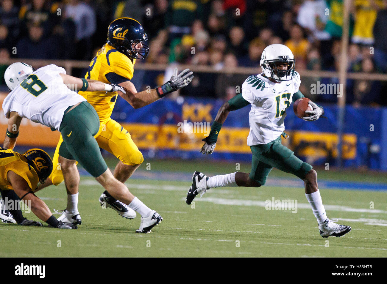 November 13, 2010; Berkeley, CA, USA; Oregon Ducks cornerback Cliff