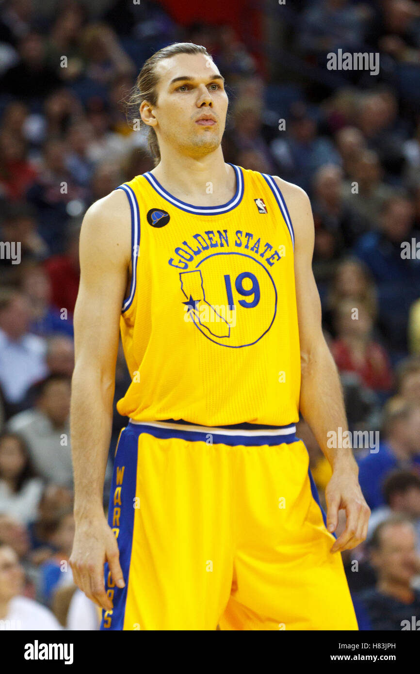 February 25 2011 Oakland Ca Usa Golden State Warriors Center Louis Amundson 19 Before A Free