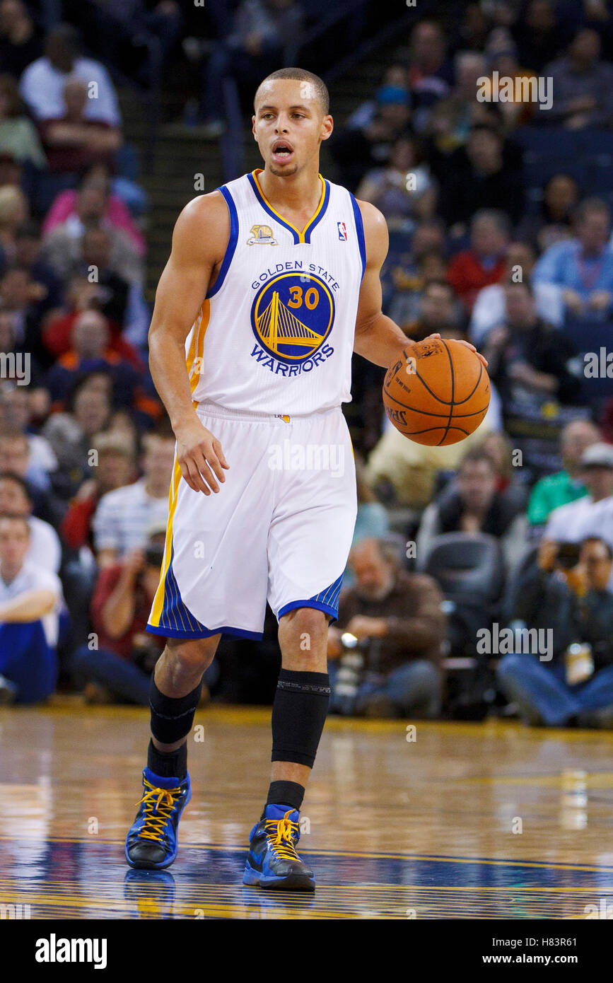Jan 25, 2012; Oakland, CA, USA; Golden State Warriors point guard Stephen  Curry (30) celebrates after making a three point basket against the  Portland Trail Blazers during the third quarter at Oracle