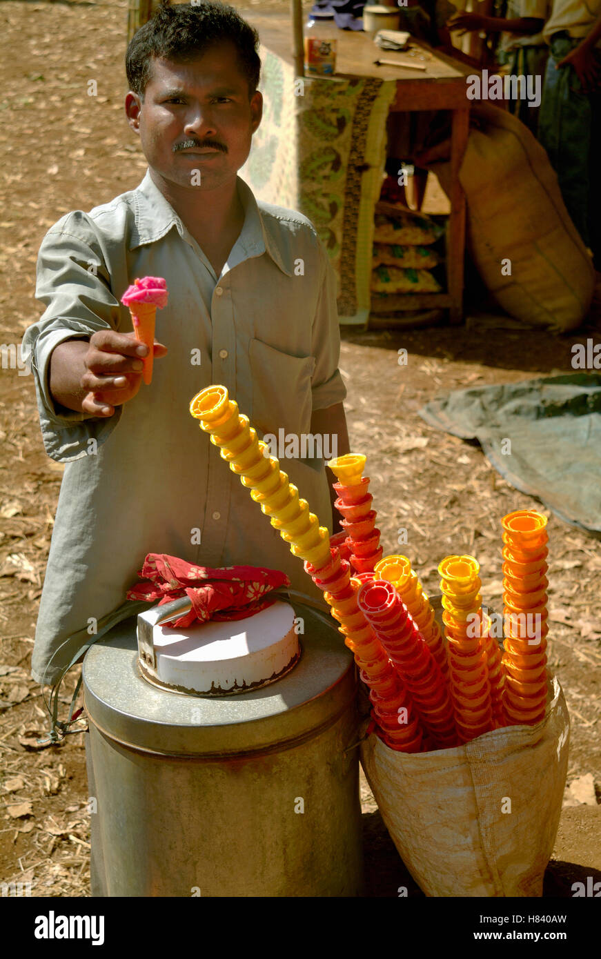 Icecream seller. Rural India Stock Photo Alamy