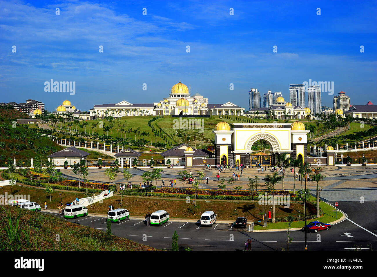 Istana Negara Malaysia, Sobatbercahaya Istana Negara Malaysia : 315,024