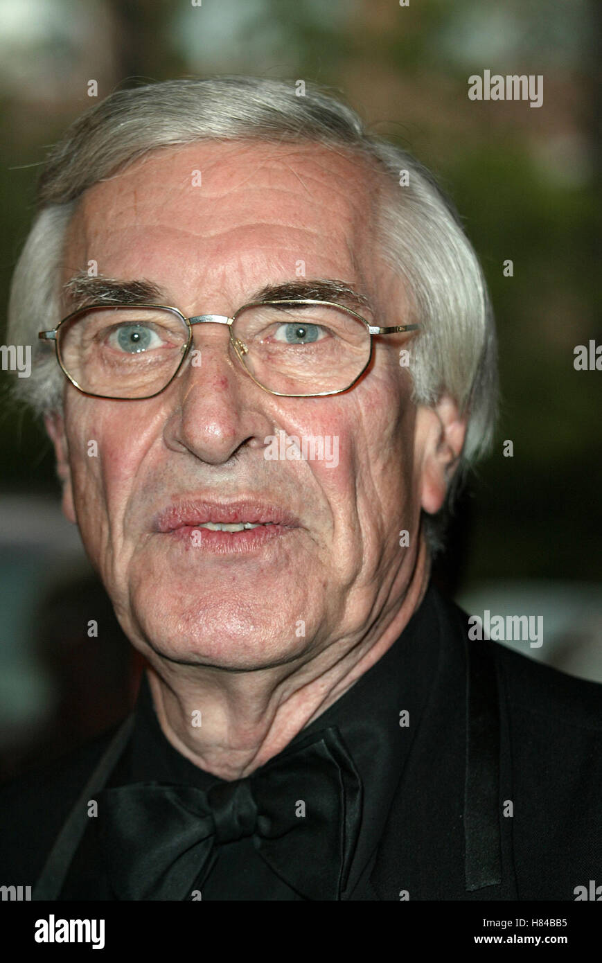 MARTIN LANDAU NIGHT OF 100 STARS OSCAR PARTY BEVERLY HILLS HOTEL LOS ...