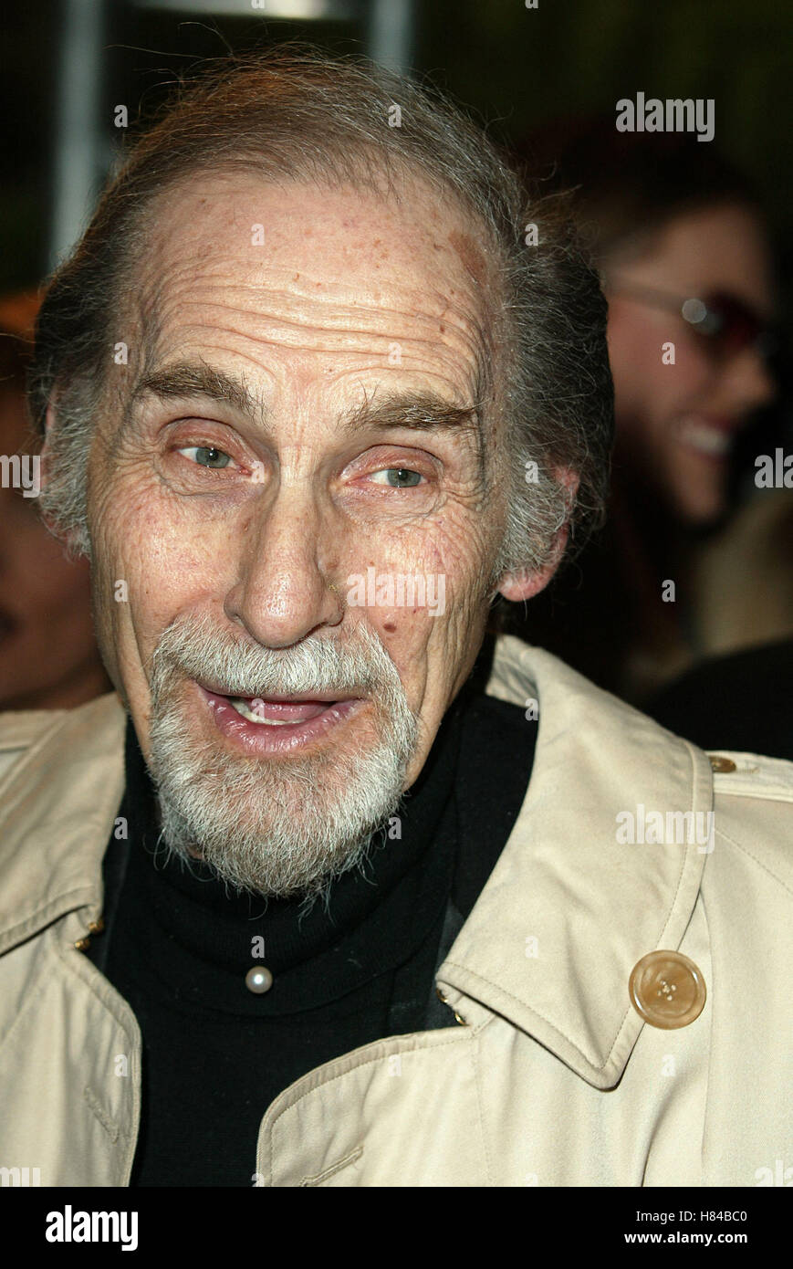 SID CAESAR NIGHT OF 100 STARS OSCAR PARTY BEVERLY HILLS HOTEL LOS ANGELES USA 24 March 2002 Stock Photo