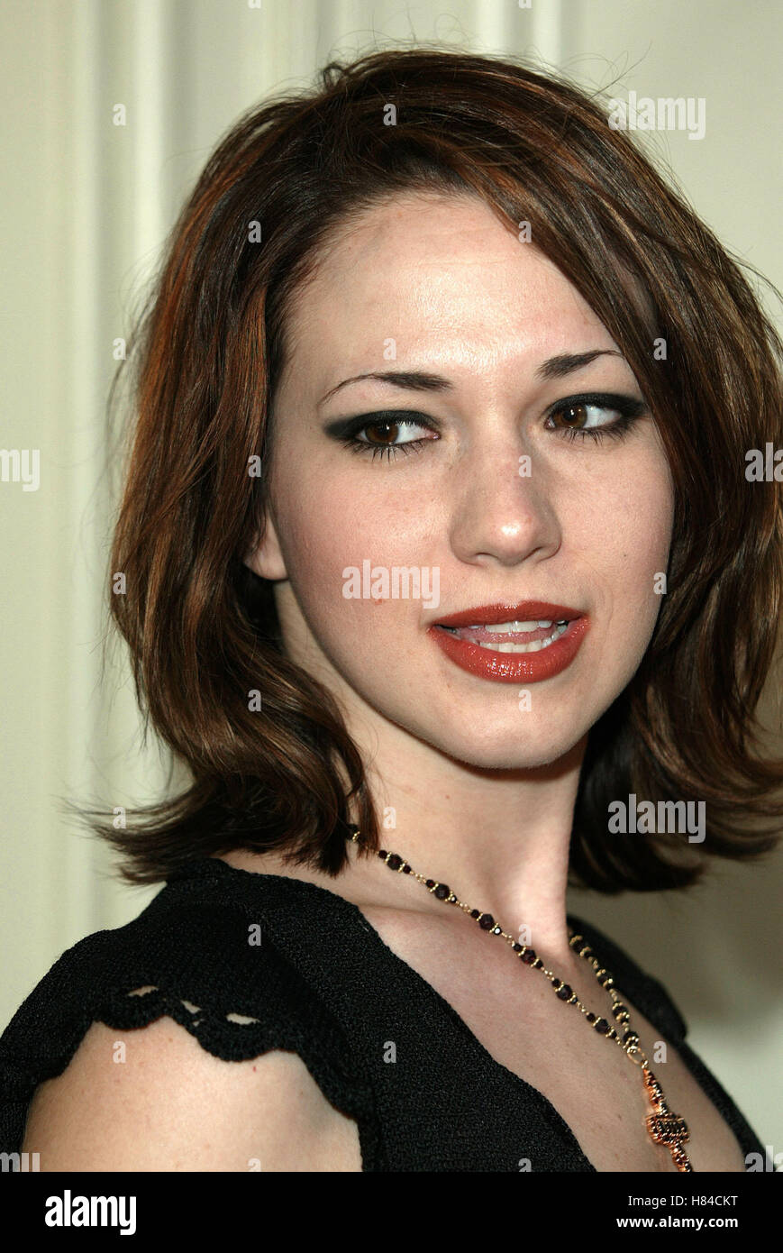 Saffron Burrows (born 1972 (naturalized American citizen),Rebecca Romijn USA 2 1997-1998 Adult photos Krizza Neri (b. 1995),Nicola Stapleton Myrna Loy,May Emory Adult pictures Heidi Swedberg,Omahyra Mota DOM 1 2001