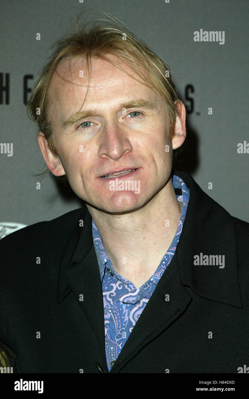 DEAN HAGLUND X-FILES FINALE WARP PARTY HOUSE OF BLUES HOLLYWOOD LOS ANGELES USA 27 April 2002 Stock Photo
