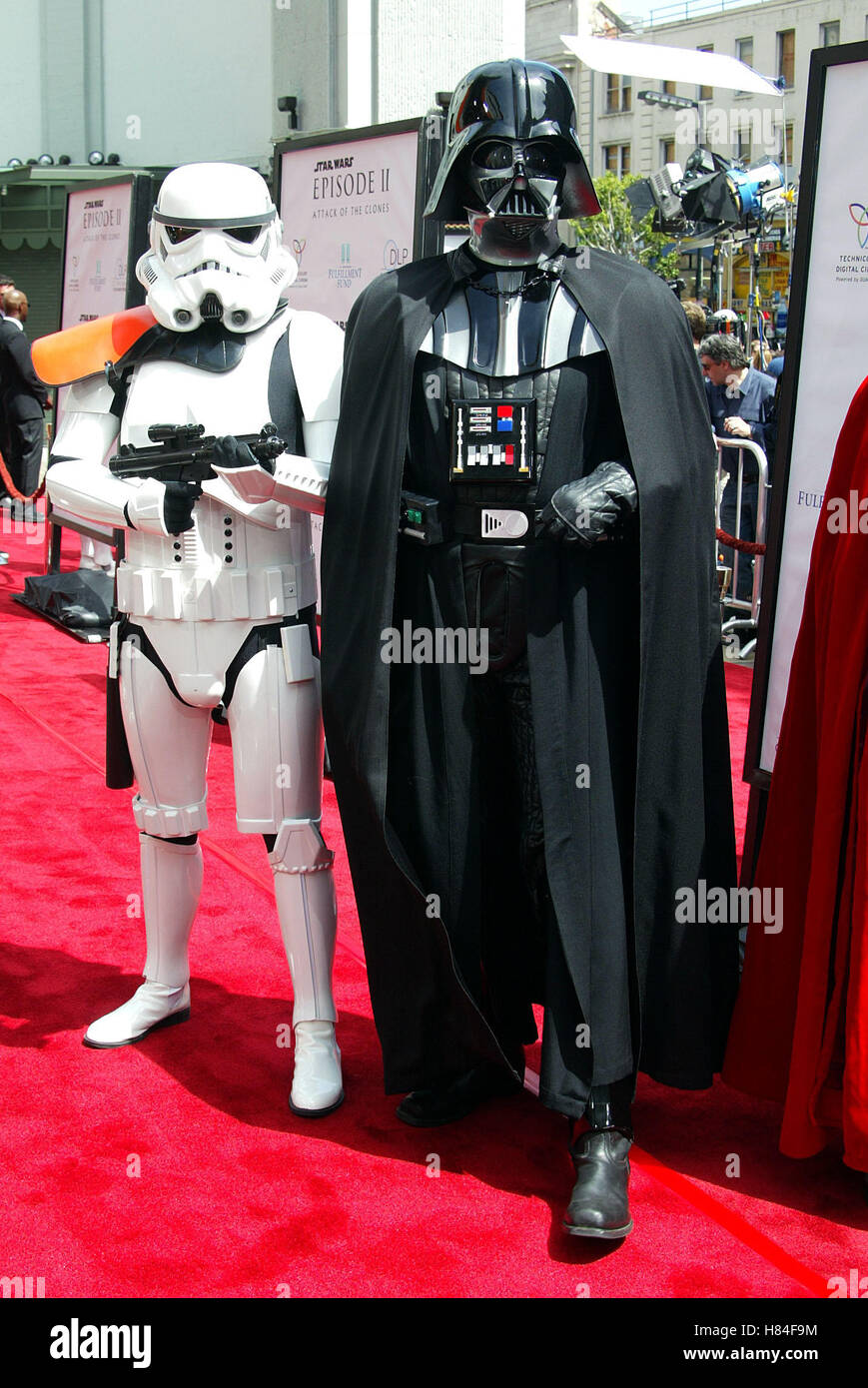 DARTH VADER & STORMTROOPER STAR WARS ATTACK OF THE CLONES GRUMANN'S