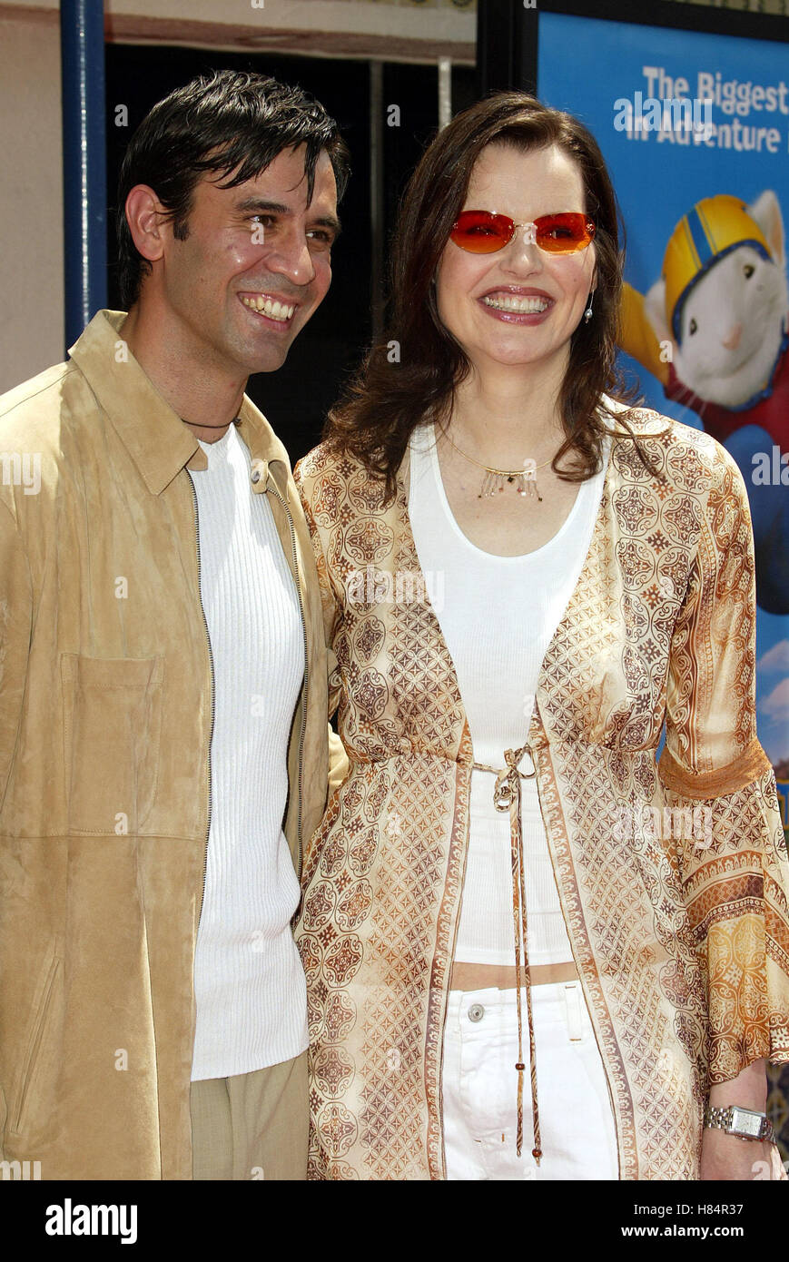 GEENA DAVIS & REZA JARRAHY STUART LITTLE 2 FILM PREMIERE WESTWOOD LOS