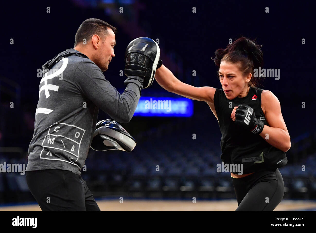 Usa joanna hi-res stock photography and images - Page 2 - Alamy
