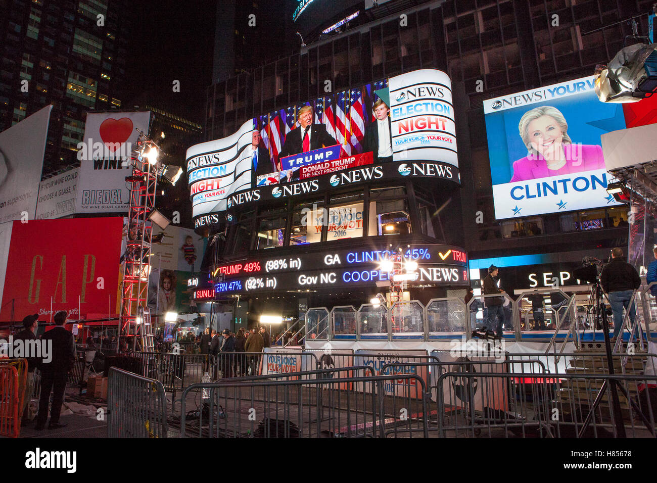 New York, NY, USA - 9th November 2016. 2:57 AM: election results declaring Donald Trump to be President-elect are seen on screens in Times Square. Photo: Alessandro Vecchi dpa Stock Photo