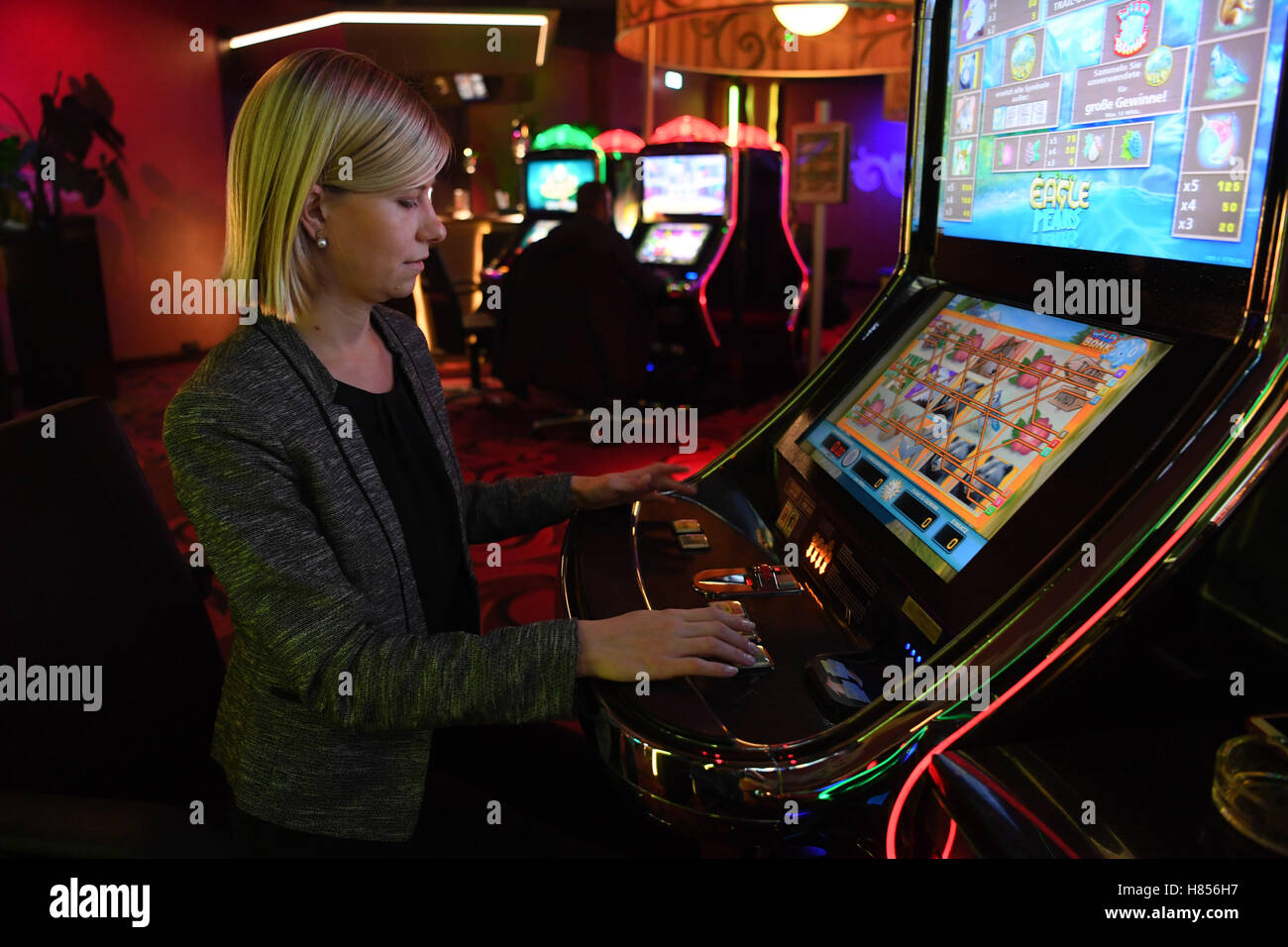Craps easy way Star city casino poker room