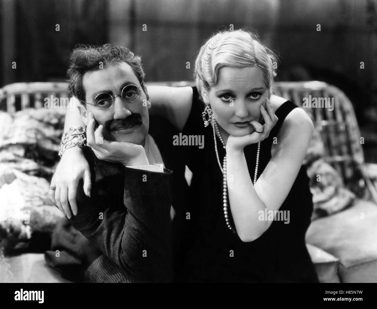 Die Marx-Brothers auf See, (MONKEY BUSINESS) USA 1931 s/w, Regie: Norman Z. McLeod, GROUCHO MARX, THELMA TODD, Key: Katerstimmung, Kater Stock Photo