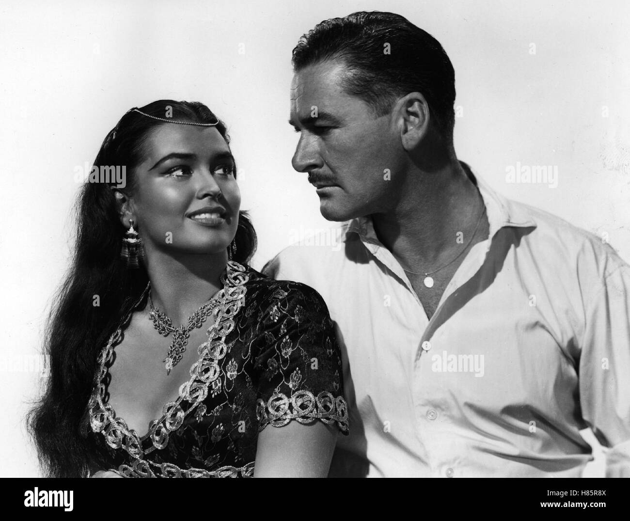Kim - Geheimdienst in Indien, (KIM) USA 1950, Regie: Victor Saville, LAURETTE LUEZ, ERROL FLYNN, Stichwort: Schmuck Stock Photo
