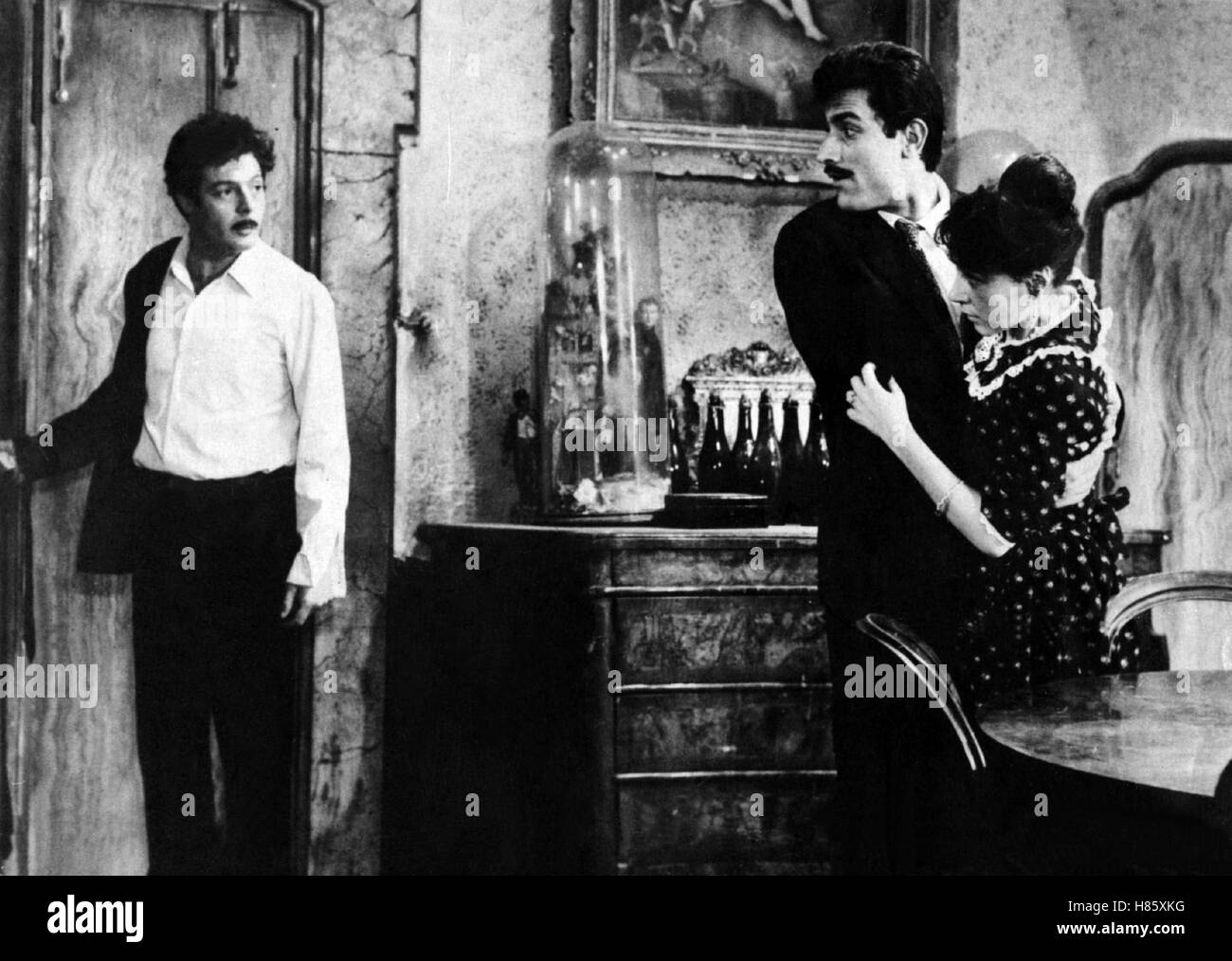 Scheidung auf italienisch, (DIVORZIO ALL' ITALIANA) IT 1961, Regie: Pietro Germi, MARCELLO MASTROIANNI, DANIELA ROCCA (re), Stichwort: Seitensprung, Erwischen, Ertappen Stock Photo