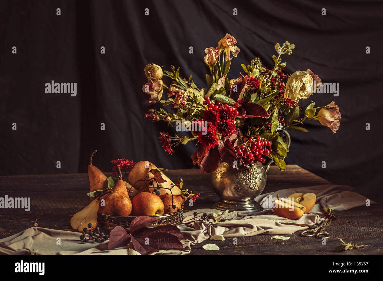 Still life with apples and autumn flowers Stock Photo - Alamy