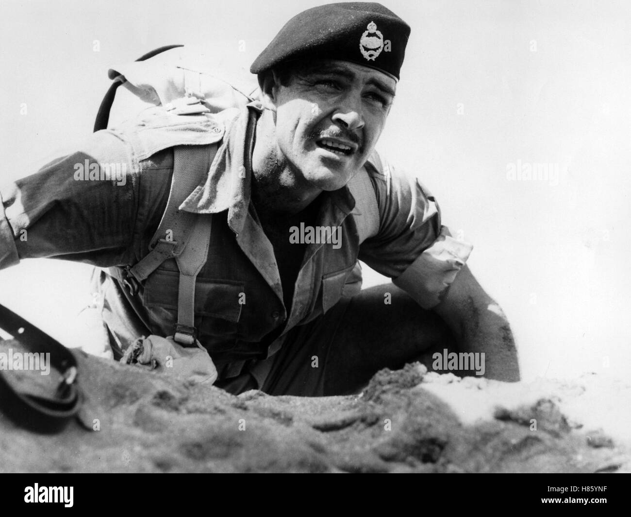 The hill 1964 Sidney Lumet Sean Connery Stock Photo - Alamy