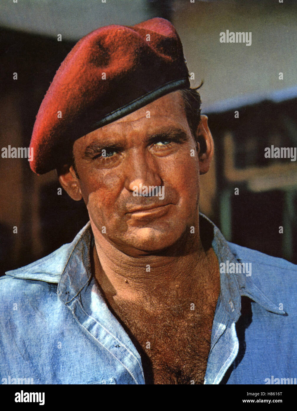 Katanga, (THE MERCENARIES / DARK OF THE SUN) GB 1967, Regie: Jack Cardiff, ROD TAYLOR, Stichwort: Mütze, Barrett Stock Photo