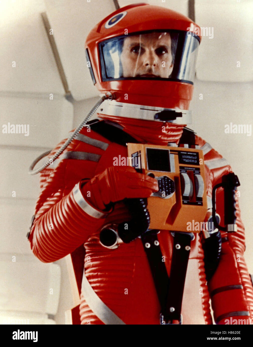 2001 - Odyssee im Weltraum, (2001 - A SPACE ODYSSEY) GB 1968, Regie: Stanley Kubrick, KEIR DULLEA, Key: Weltraumfahrer, Astronaut, Astronauten-Anzug, Astronautenhelm, Stock Photo