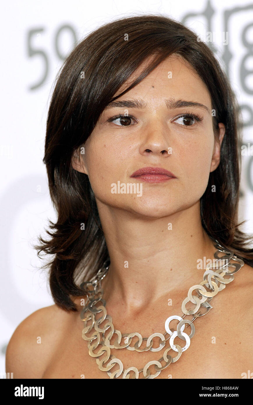 CHIARA CASELLI RIPLEY'S GAME PHOTOCALL VENICE FILM FESTIVAL VENICE ITALY 02 September 2002 Stock Photo